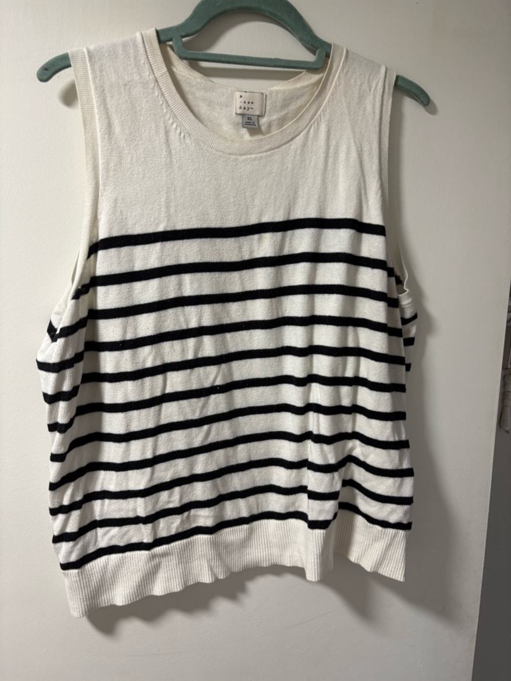 a new day White & Black Striped Sleeveless Knit Tank